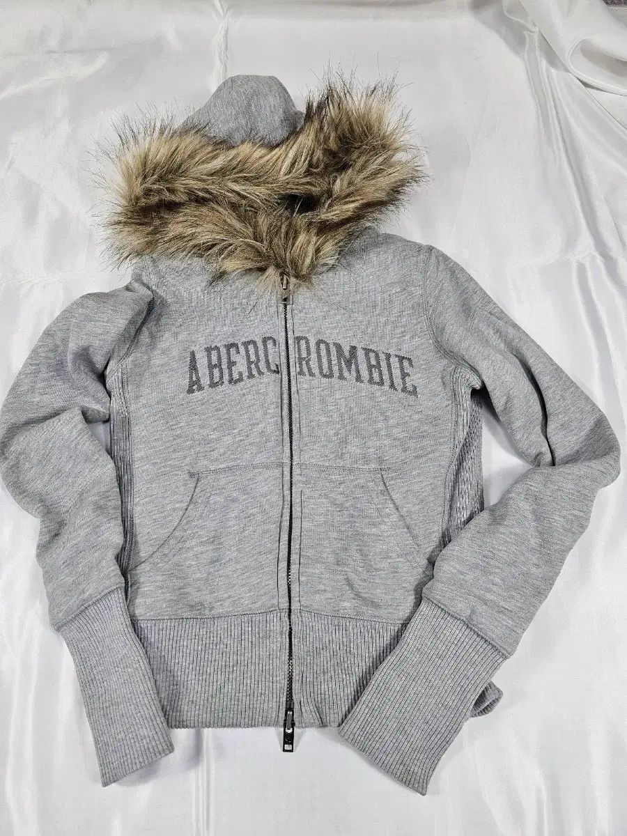 アバクロンビー フード ジップアップ ウール ウルフ