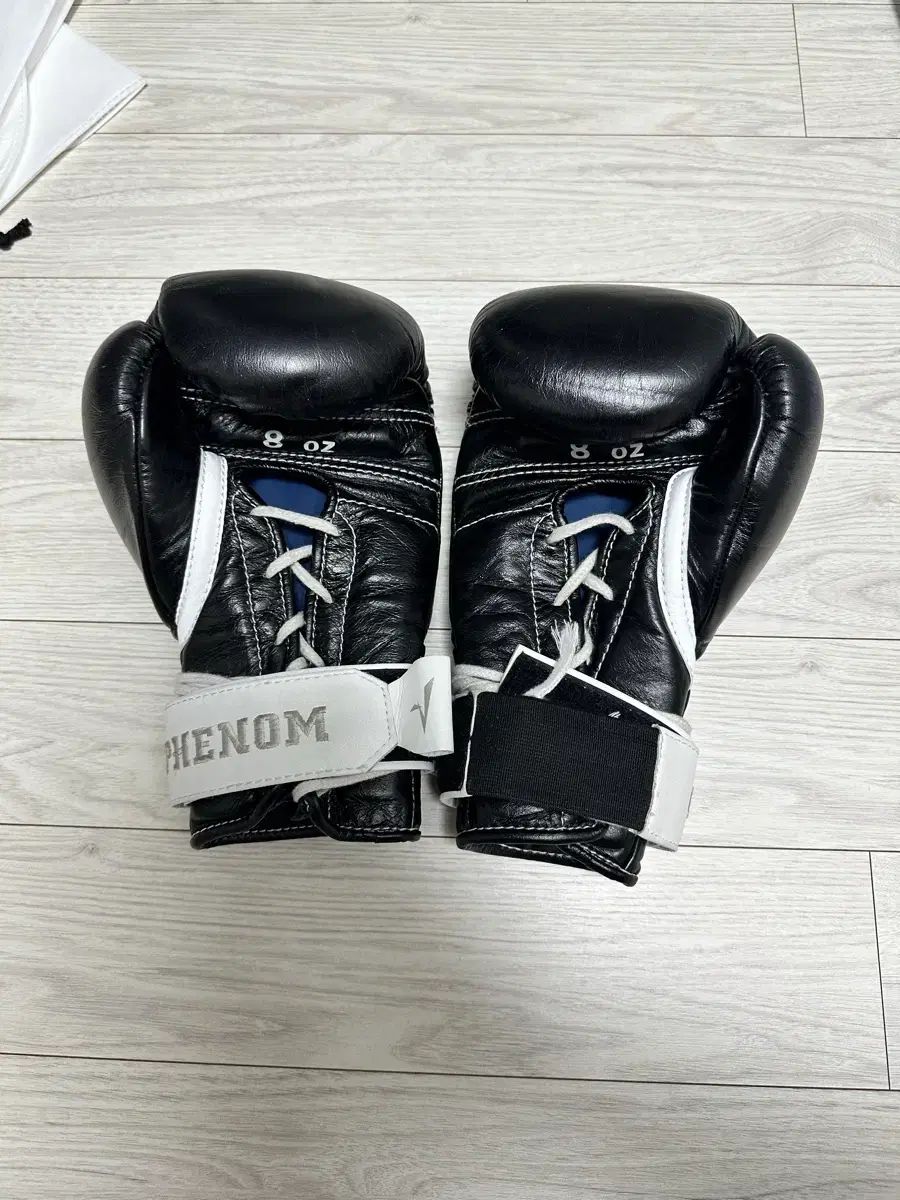 ウィニンググローブ 8オンス コンバーター含む 状態良し