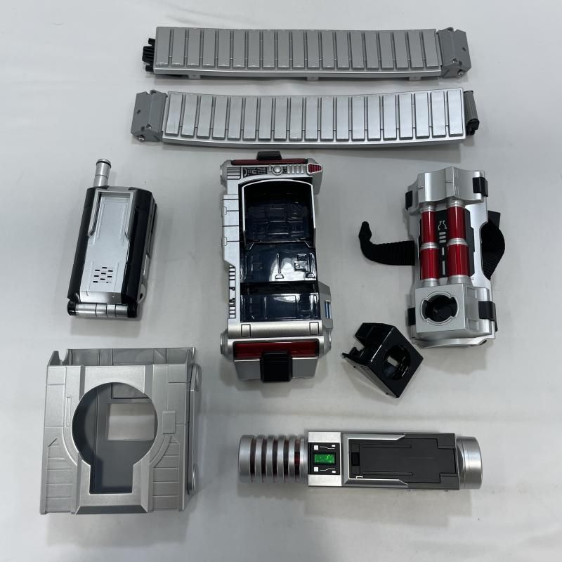 中古】開封)BANDAI CSM ファイズギア＆ファイズアクセルVer.2 変身