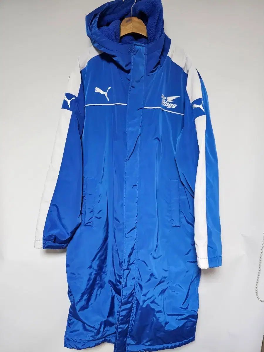 プーマSUWONブルーウィングパーカ