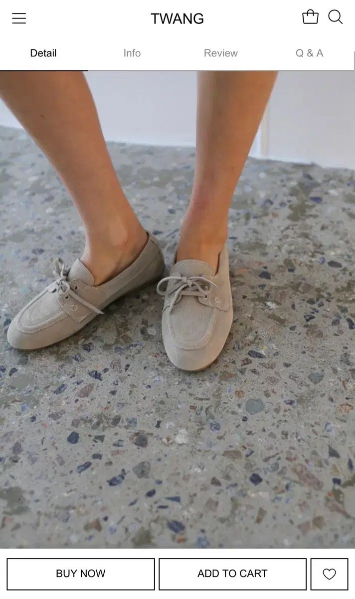 TWANG 軽いリー スウェード ローファー ベージュ 250