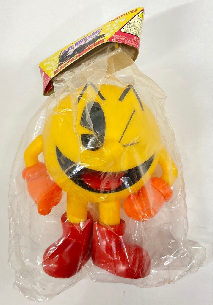 ナムコ でっかいナムコ超殿堂貯金箱 パックマン