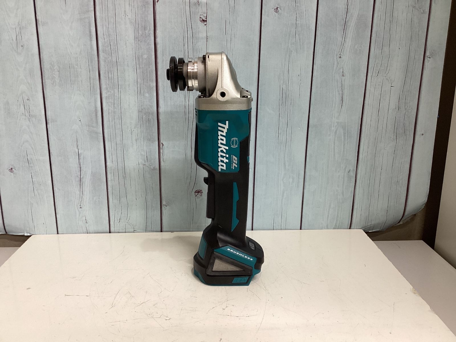 マキタ makita 125 mmコードレスディスクグラインダ