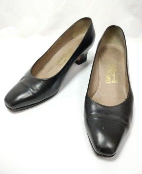 [215835] Salvatore Ferragamo Salvatore Ferragamo Pumps Heels Leather Made in Italy Size 7 1/2 ※ Scratches, Large Stains, Black