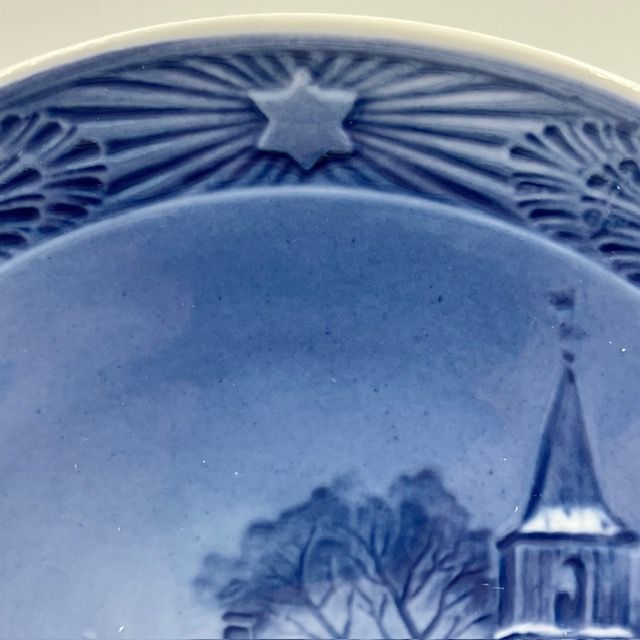 ロイヤルコペンハーゲン イヤープレート 1948年「Noddebo Church at