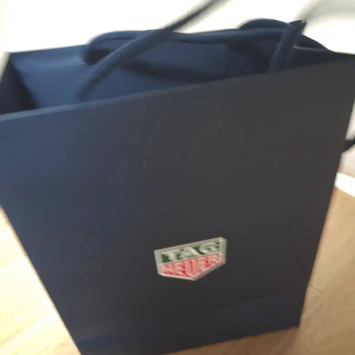 タスホイヤー アス トン マーティン レーシング 時計