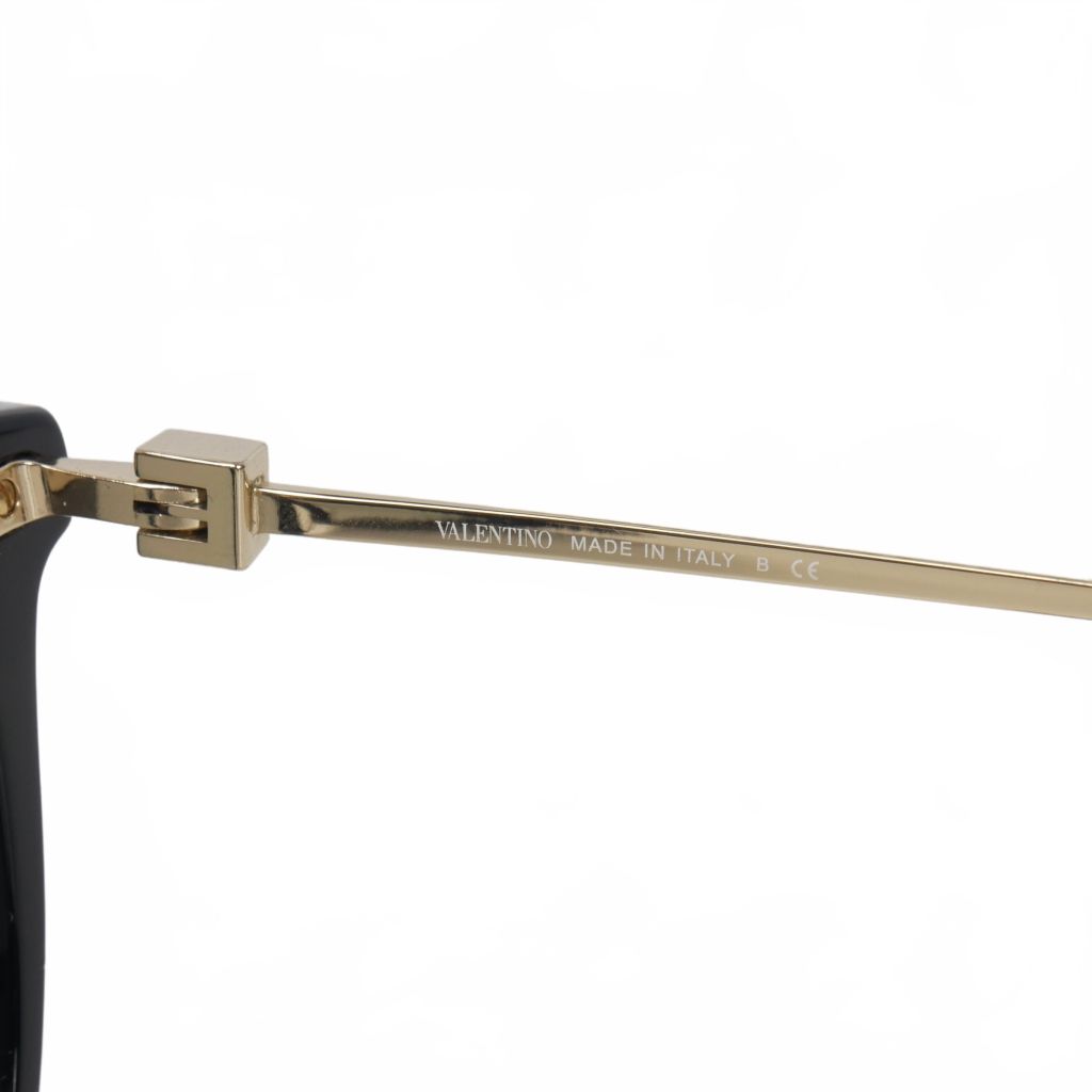 ヴァレンチノ ロックスタッズ