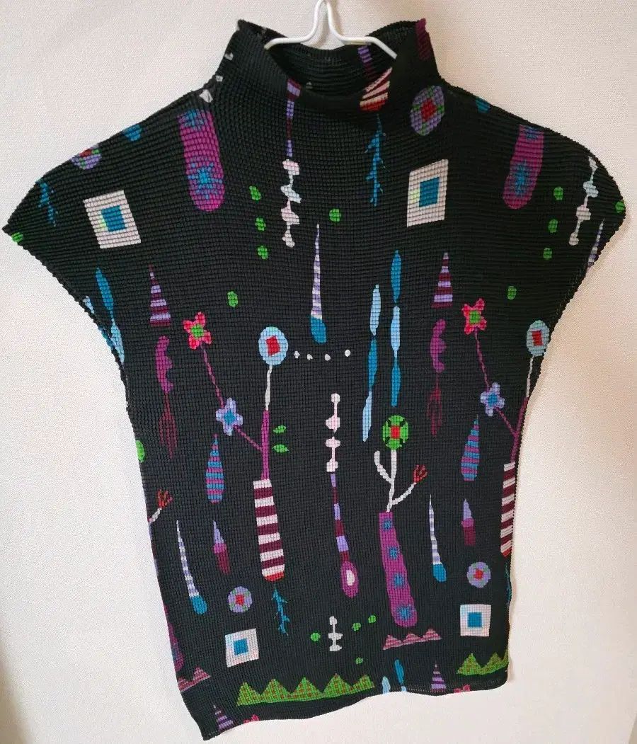 ISSEY MIYAKE イッセイミヤケme