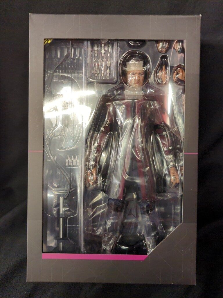 HOTTOYS MOVIE HAWKEYE MMS 289
