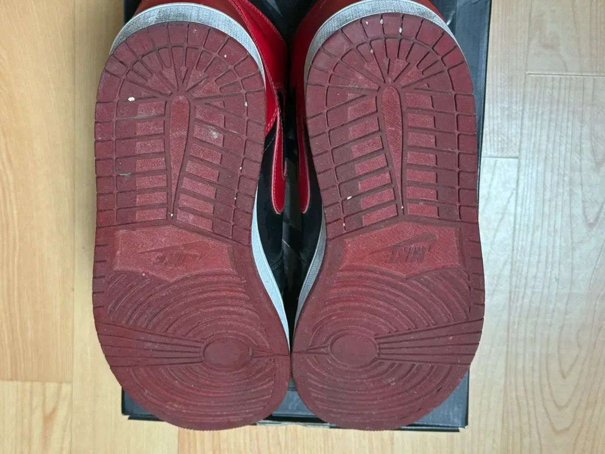 ナイキ エアジョーダン1 ブレーザー ミッド ブラック レッド 280 ユニフォーム ジュニアバスケットボール