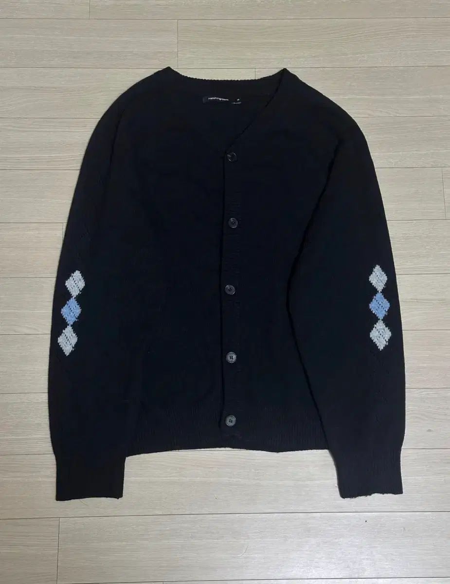 3 Hatchingroom アーガイル カーディガン ブラック