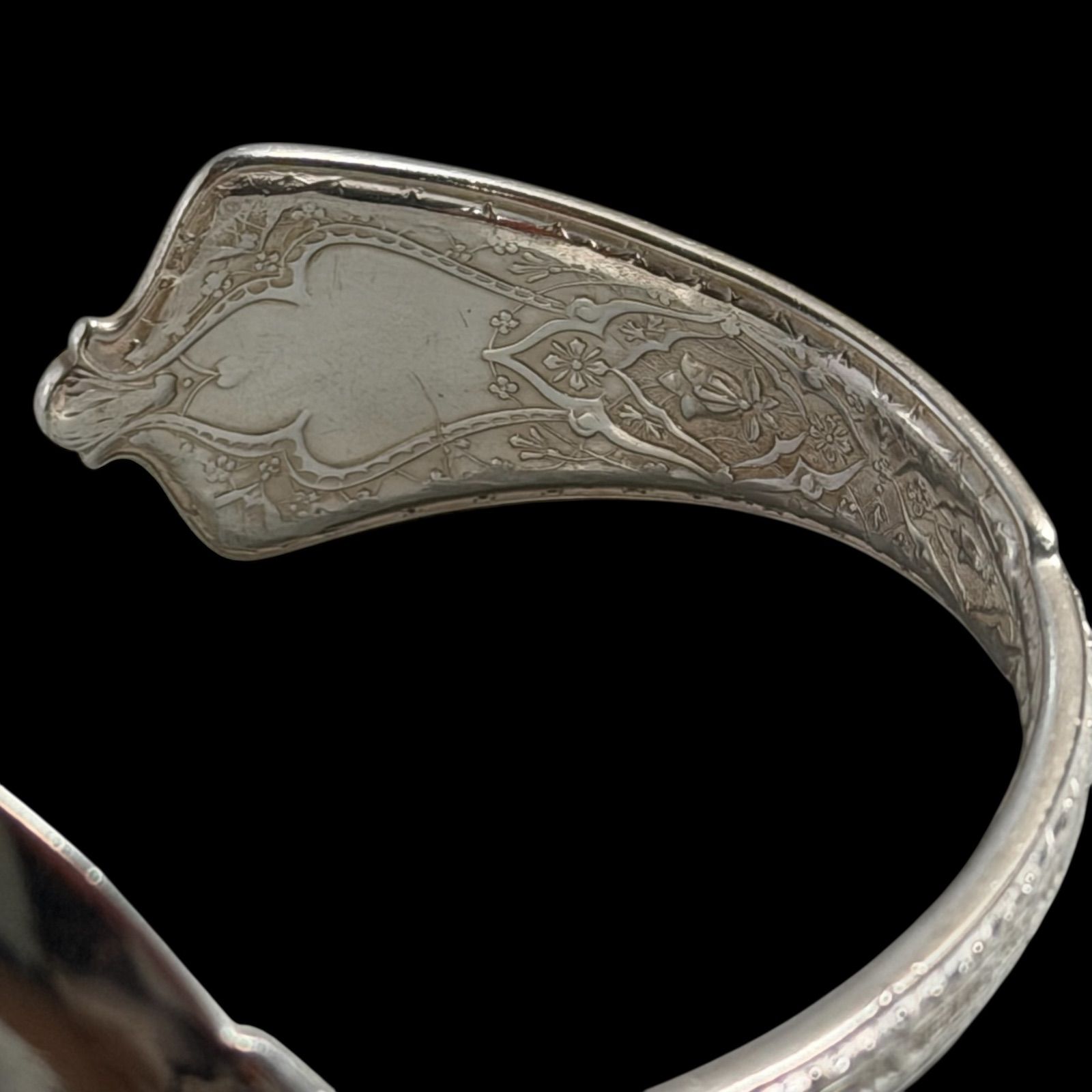 リメイク TIFFANY&Co. ティファニー スプーン使用 バングル アンティークスプーンバングル ブレスレット リメイクアクセサリー