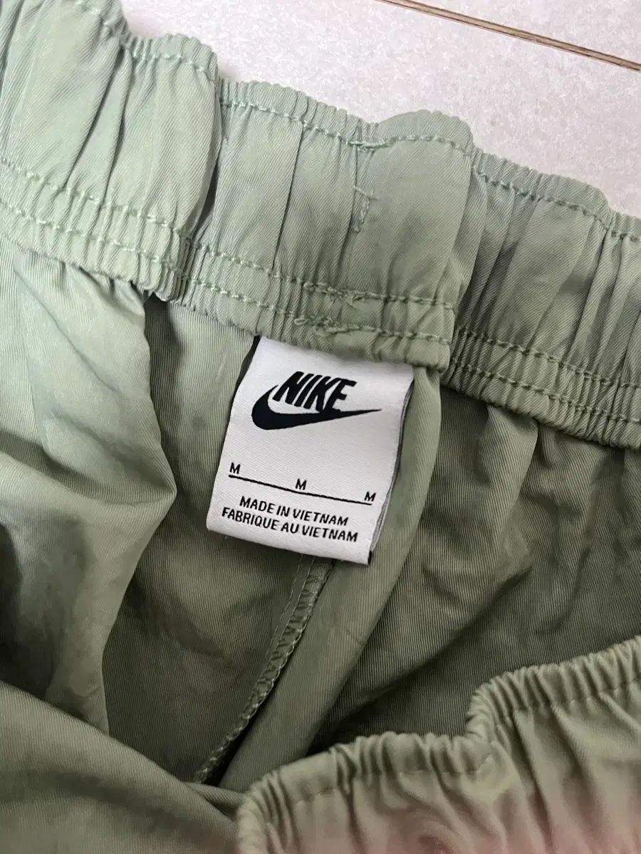 ナイキ カーキ ブラック ジョガーパンツ まとめ