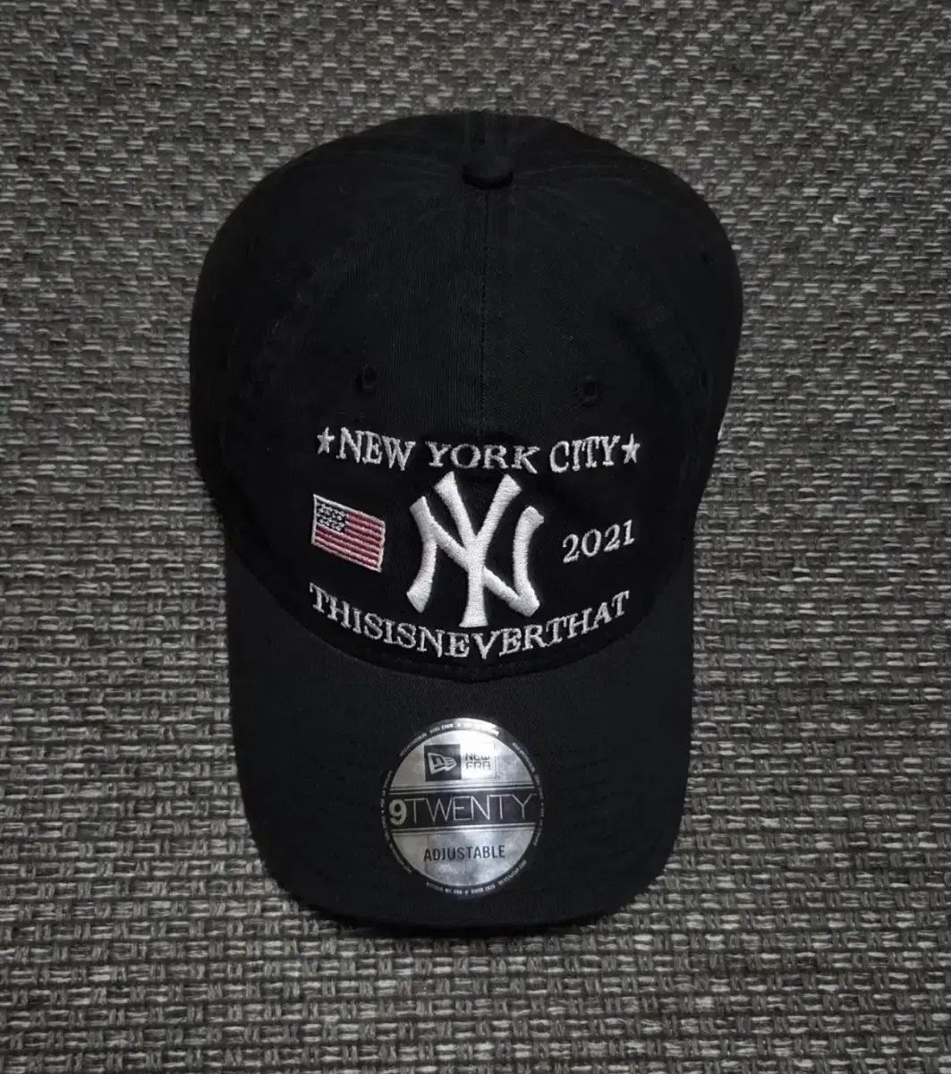 モデル ERA x thisisneverthat YORK ヤンキース ベースボールキャップ 2021