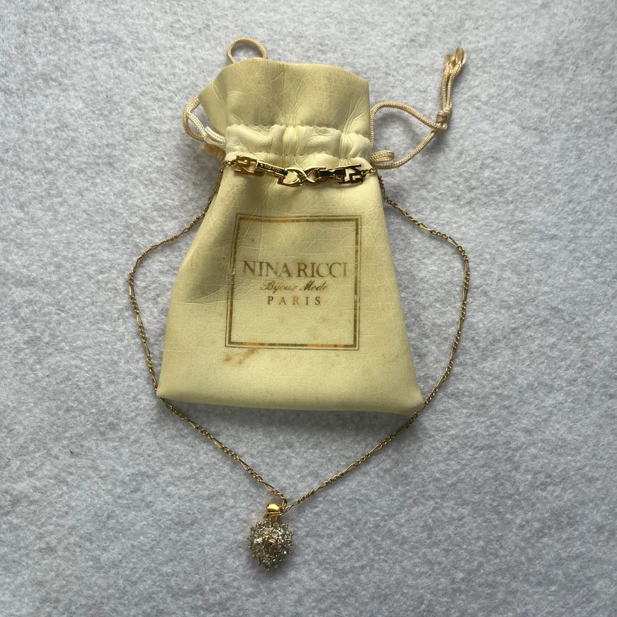 USED】NINA RICCI ニナリッチ フラワーモチーフ ネックレス（ゴールド 