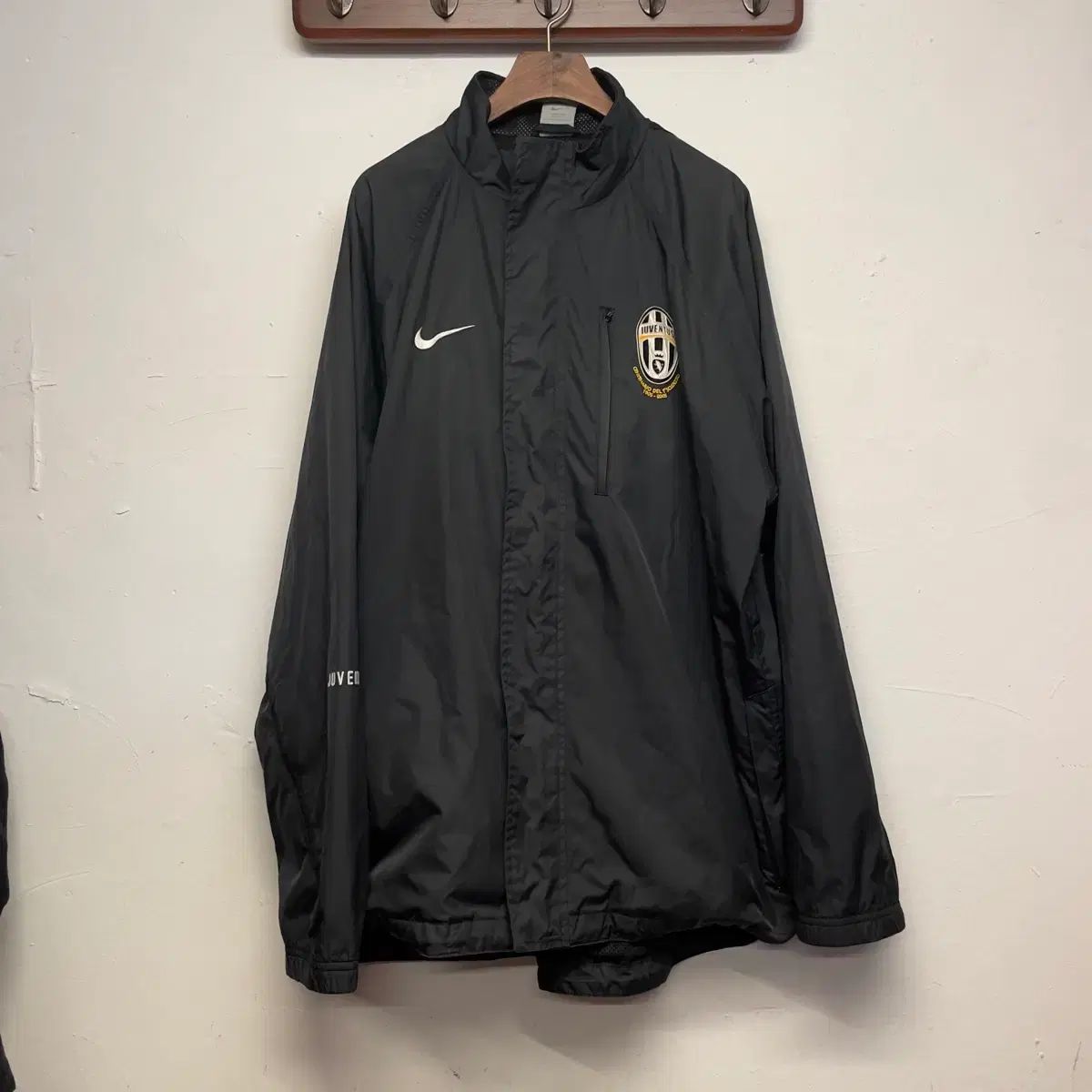 ユベントス NIKE 00s フットボール サッカージャケット 90s 【希少