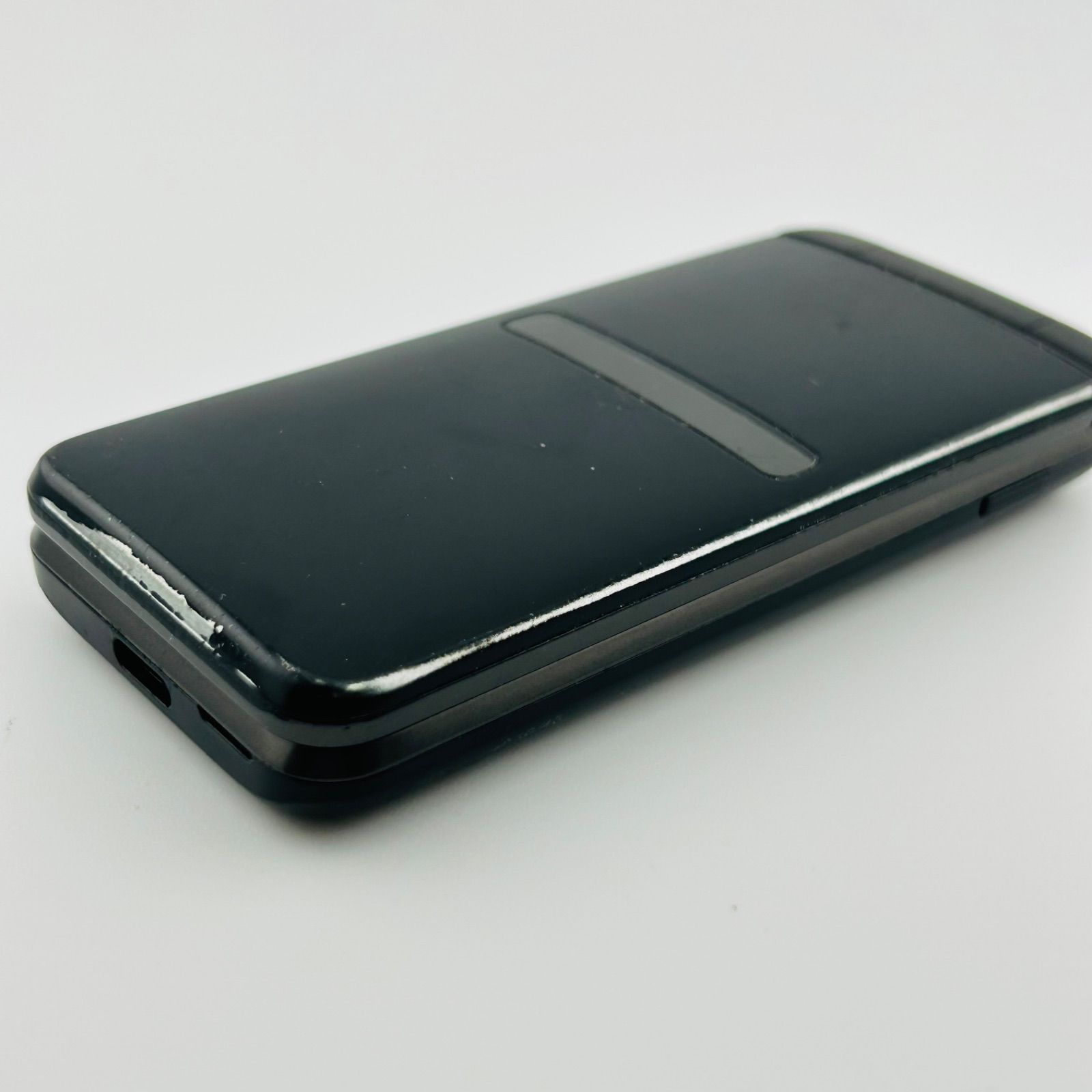 バッテリー良好 GRATINA 8 GB ブラック SIMフリー simロック解除済 白ロム 本体 最短 G 2 193