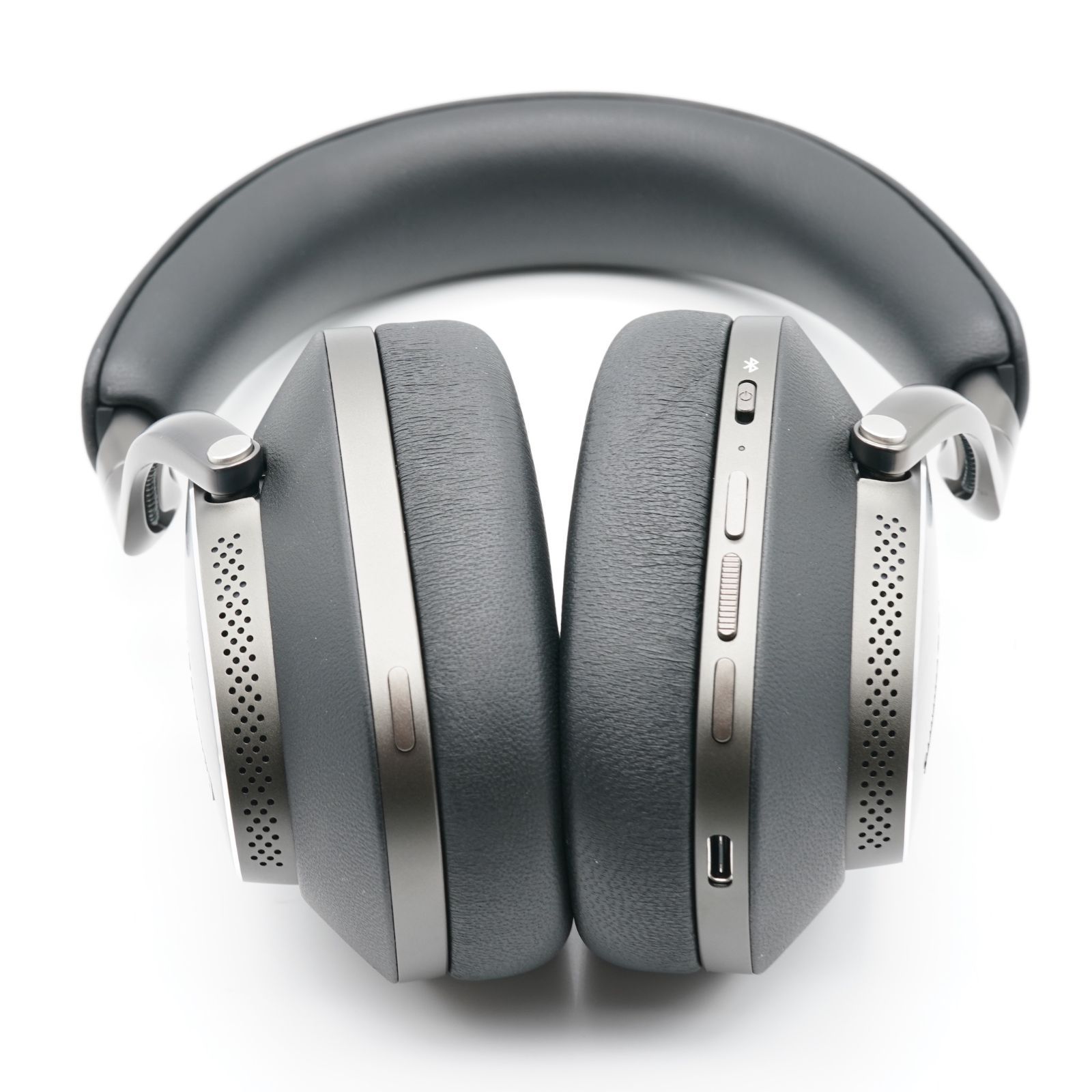 Wilkins バウワースアンドウィルキンス