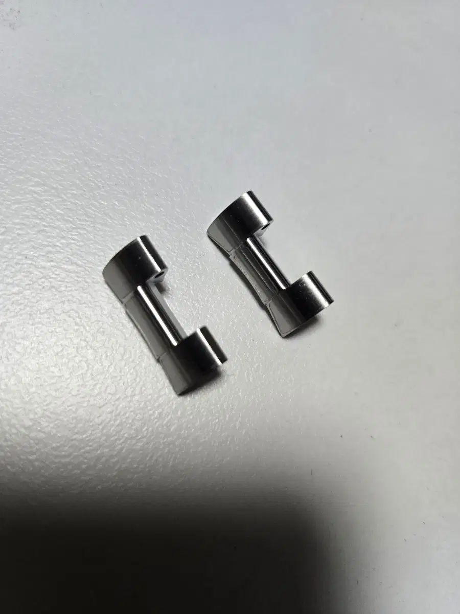 チューダー ブラックベイ 58 GMT ラバー用 エンドリンク 2 EA