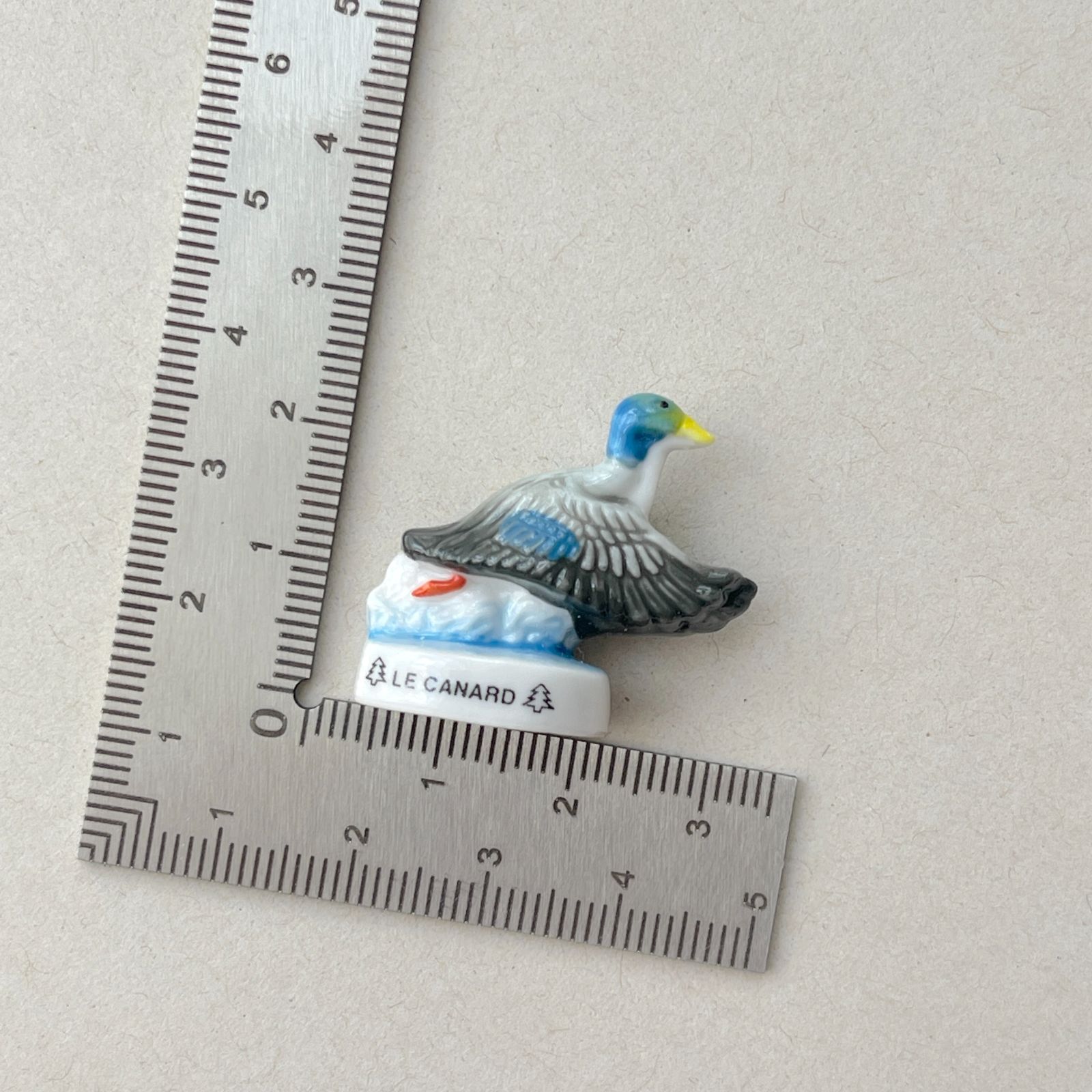 フェーヴ 飛び立つカモ 鳥 フランス フェーブ ミニチュア陶器 - メルカリ