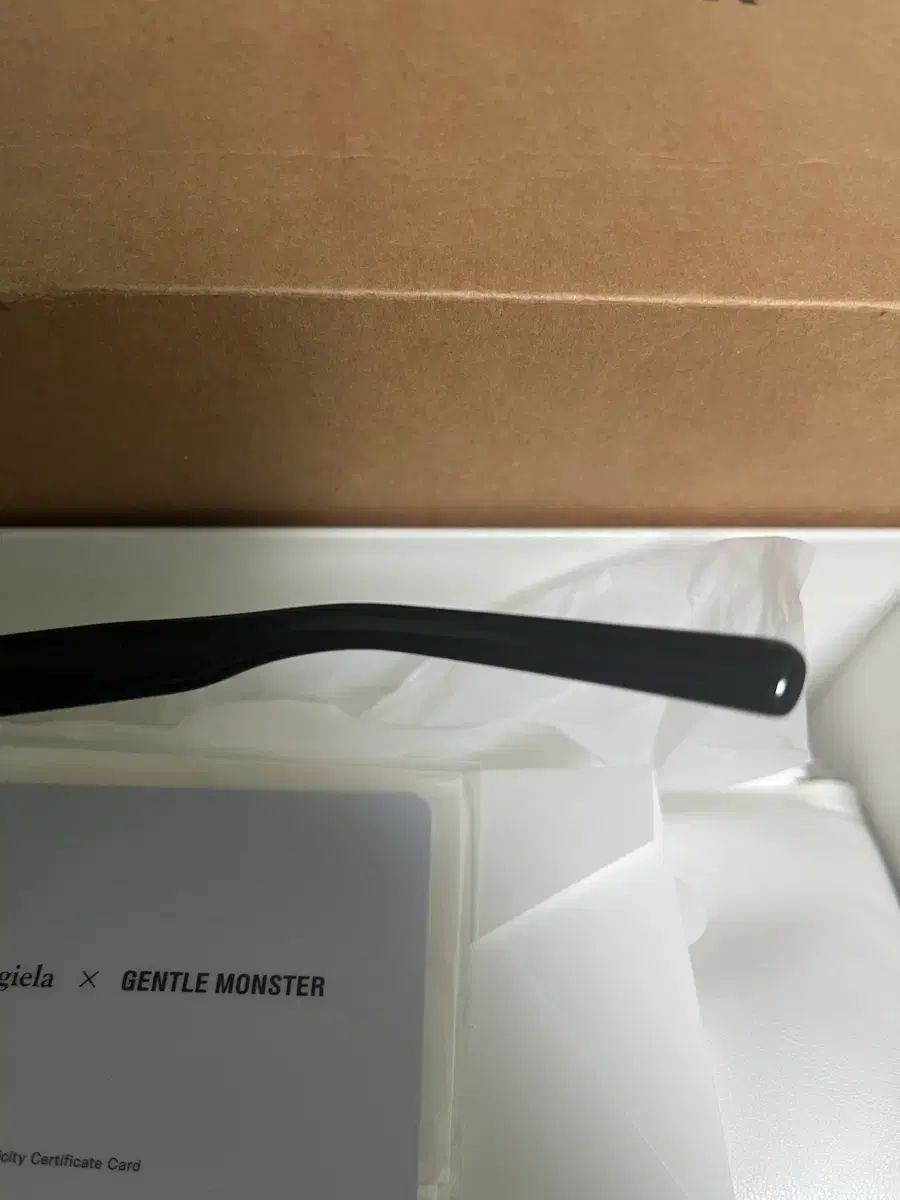  GENTLE MONSTER ジェントルモンスター Maison Margiela メゾンマルジェラ mm 010 1 サングラス 小物