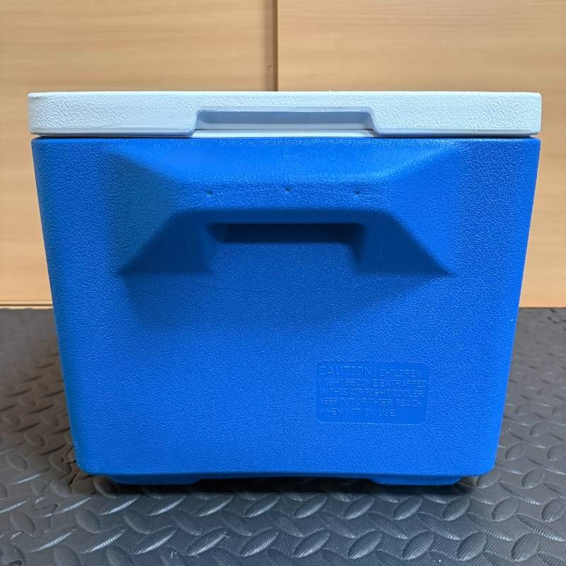 クーラーボックス MODEL