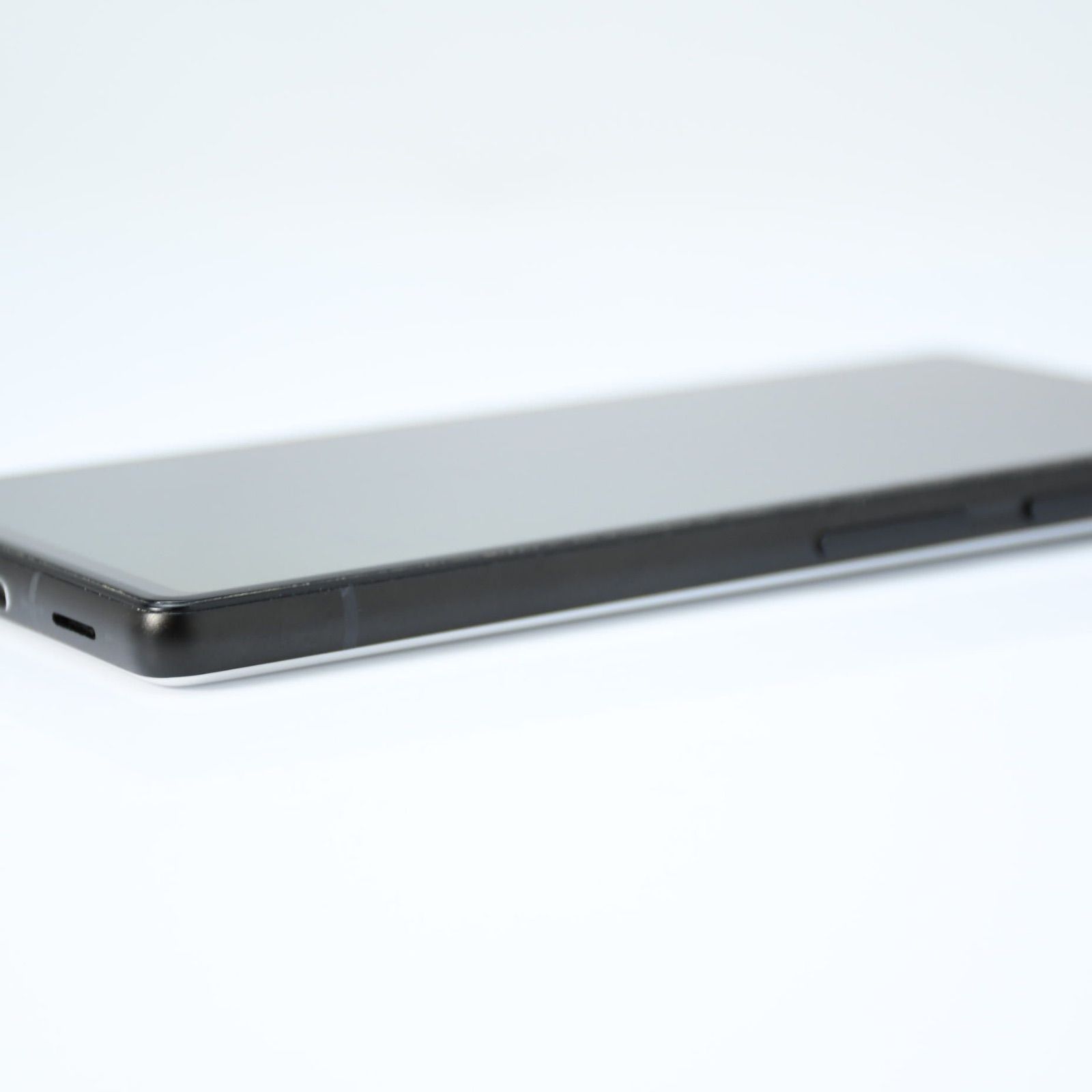 液晶美品】SIMフリー Google Pixel6a 128GB チョーク - メルカリ