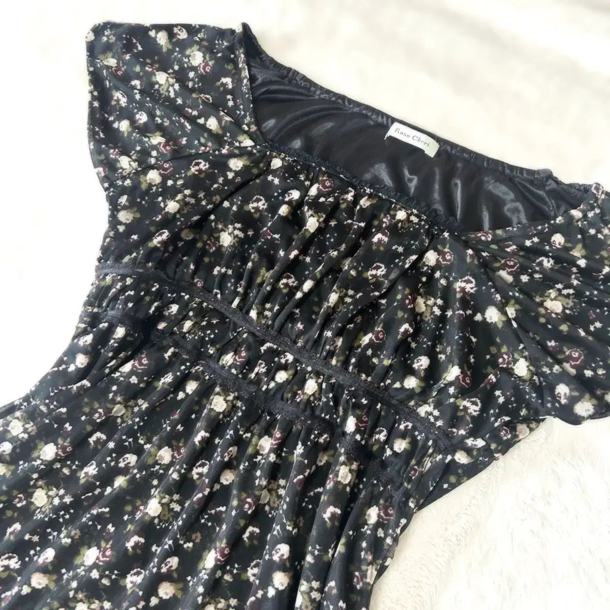 Rosa Cheri フラワー ミニシャーリングドレス