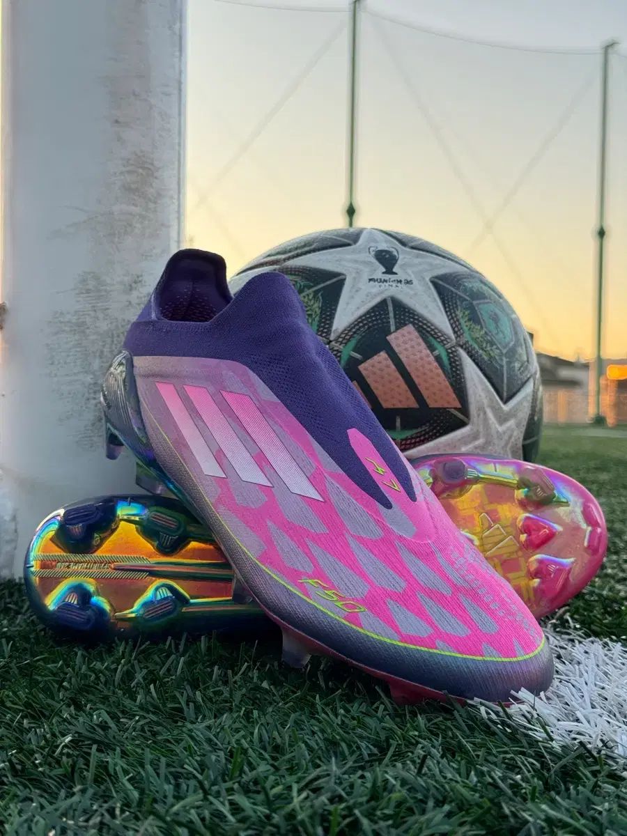 アディダス f 50 ヤマルエディション