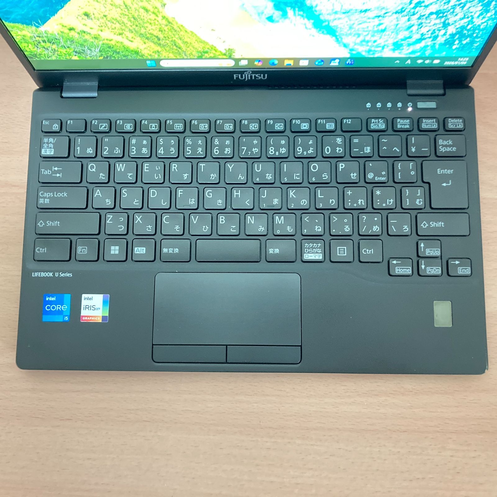 動作 2025年 富士通 U 9312 K 第12世代 Core i 5 1245 RAM 8 GB 快速NVMe Windows 11 薄型軽量 PC ノートパソコン