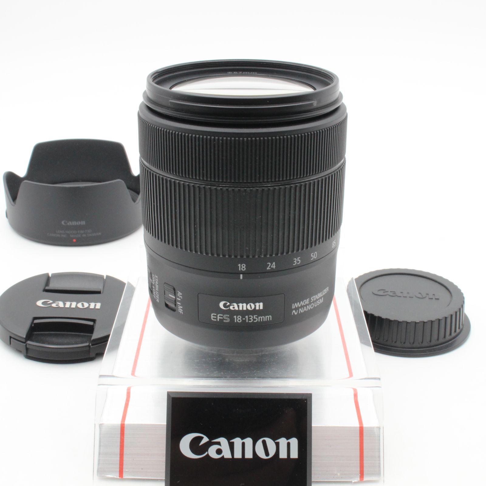 Canon キヤノン EF-S 18-135 mm f 3.5-5.6 IS USM キャノン フード 付き 96011
