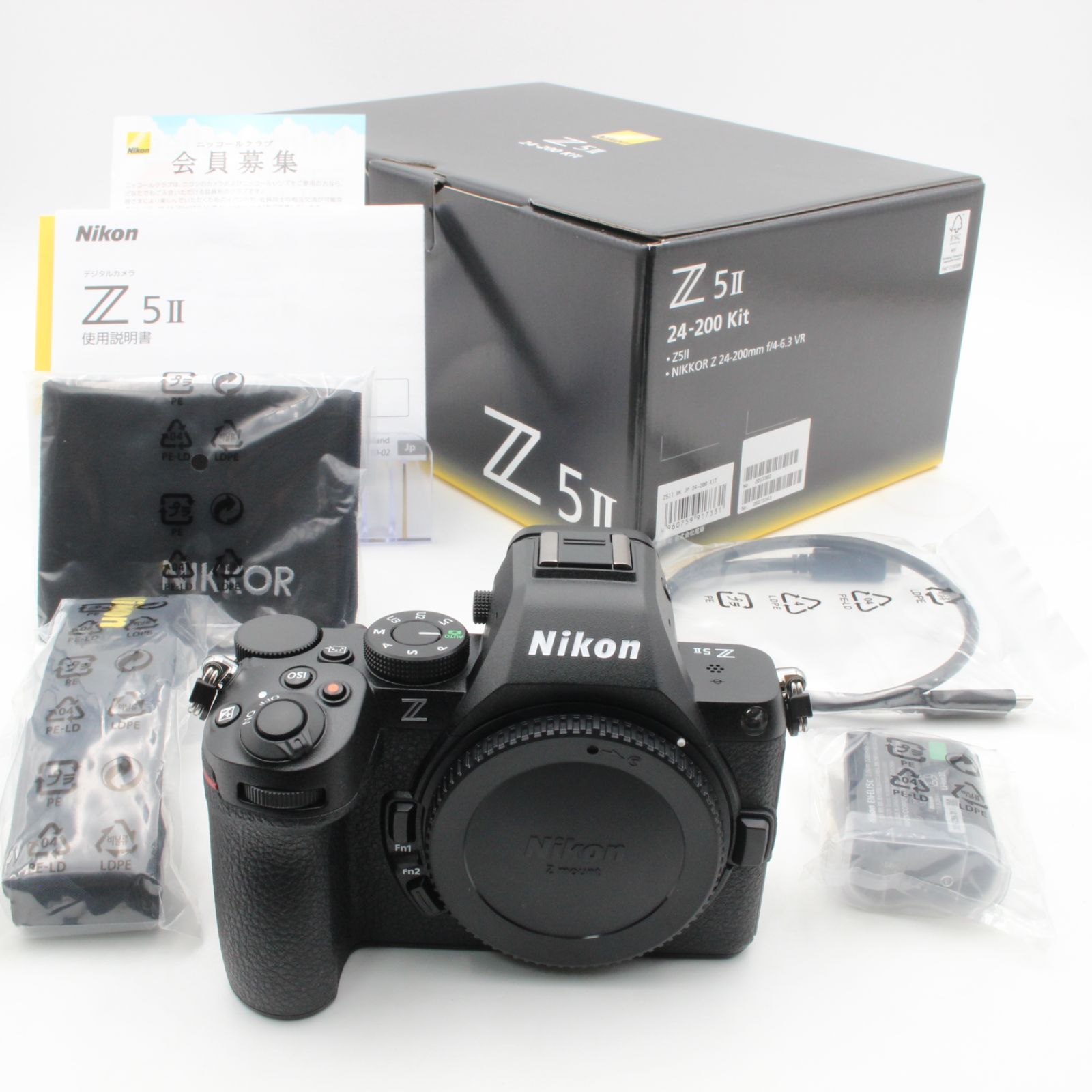 ♥品です 撮影のため開封しています Nikon ニコン Z 5 II ボディ ミラーレス 一眼レフ カメラ 96014