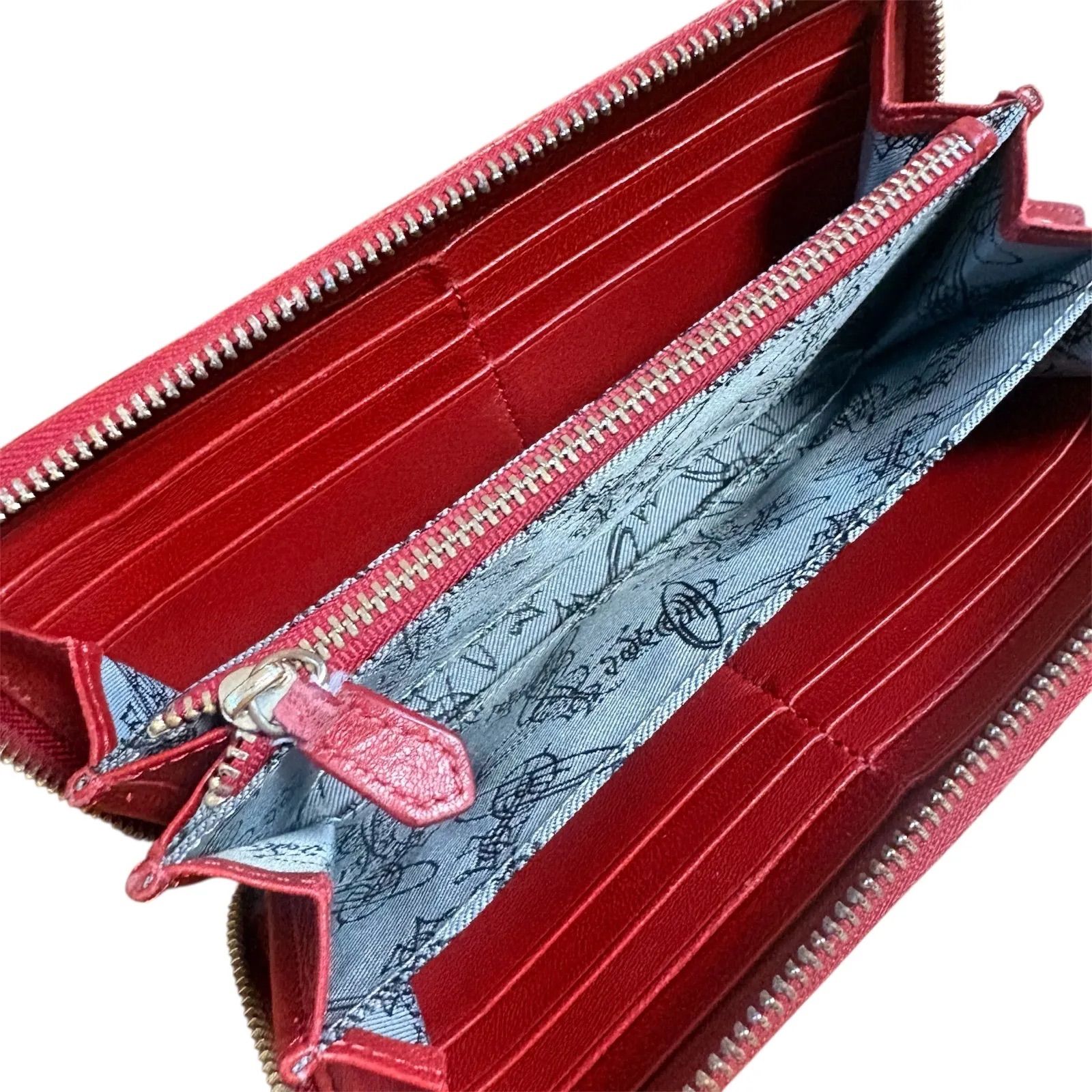 ヴィヴィアンウエストウッド 長財布 赤 vivienne westwood ラウンド