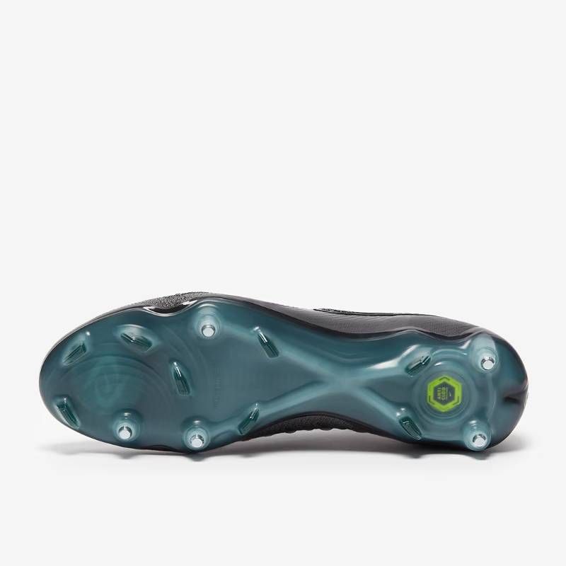 送料無料・匿名配送】Nike サッカー スパイク Nike Phantom GX 2 Elite