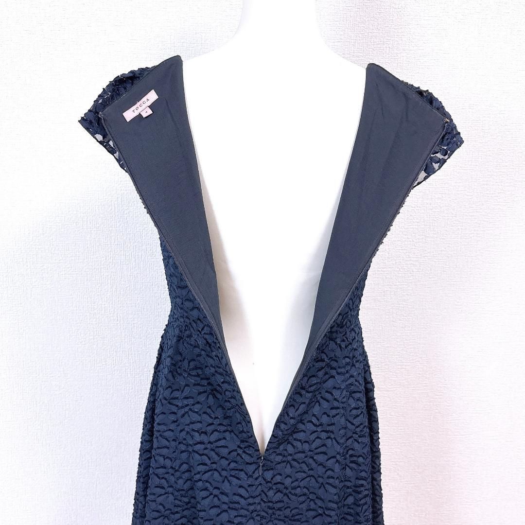  TOCCA 半袖ワンピース 4 ネイビー フラワーレース 半袖 ひざ丈ワンピース
