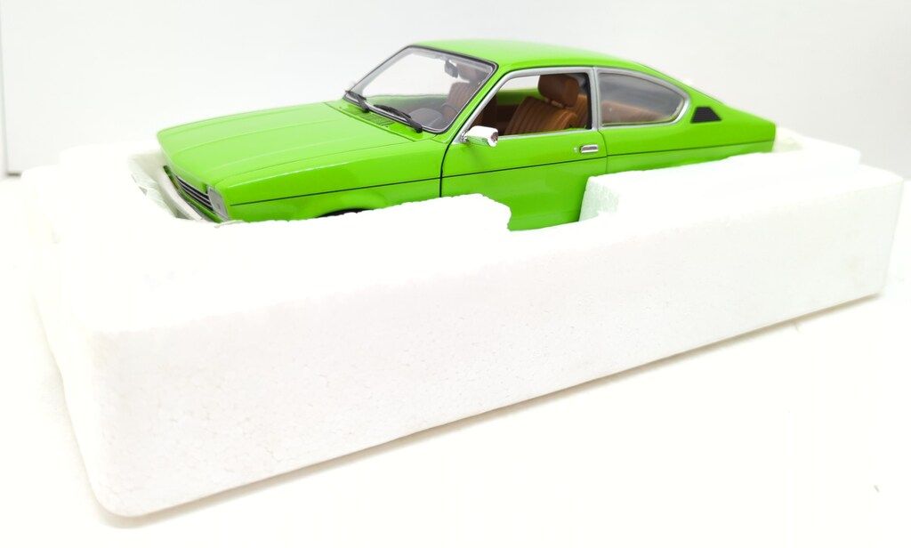 Paul sModelArt 1 OPEL KADETT COUPE 1976 Green