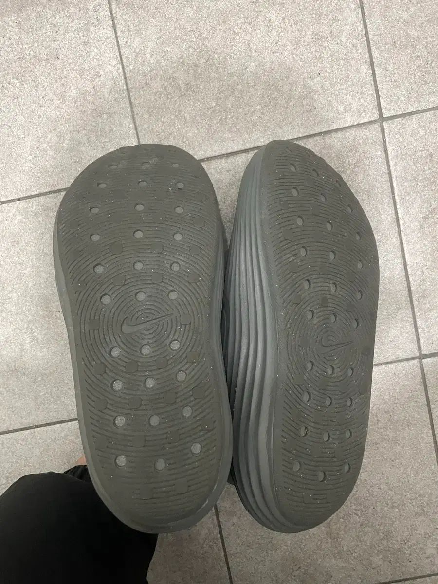 ナイキ リアクト