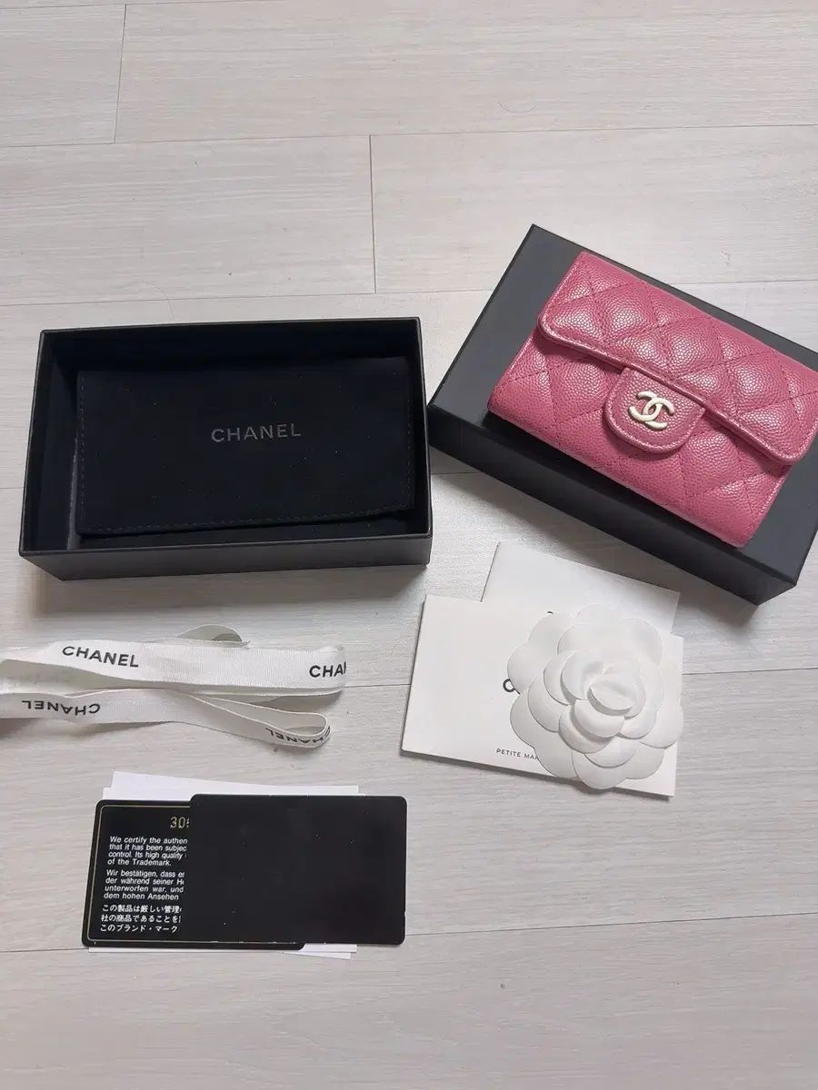 シャネル カードウォレット 30番台