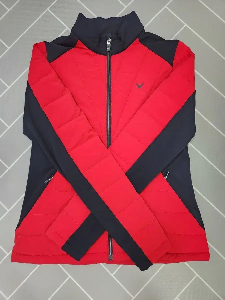 キャロウェイ レッド ブラック グースダウンゴルフ ジャケット 95