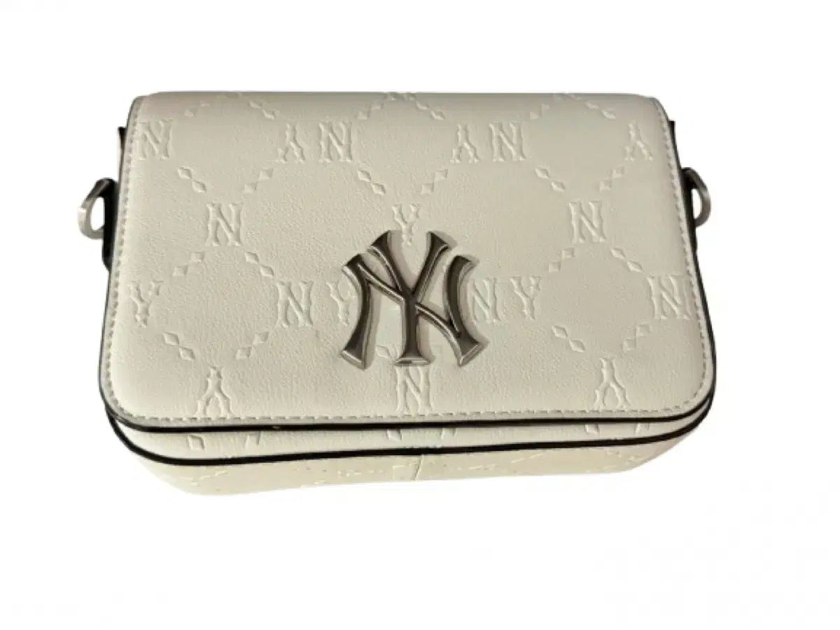 MLB NY 白 ミニ クロスバッグ モノグラム WHO フーディバッグ