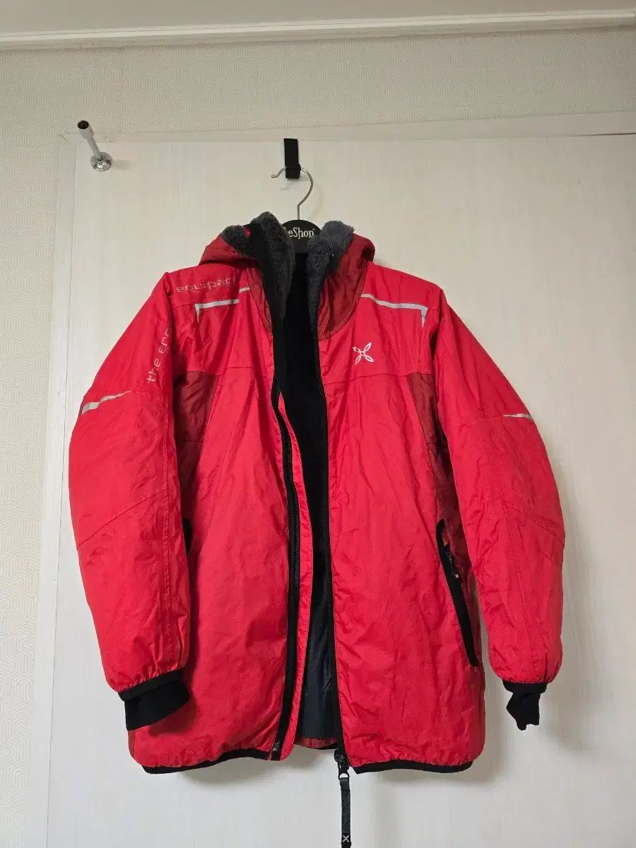 モンチュラ ネビス ジャケット キッズ 135