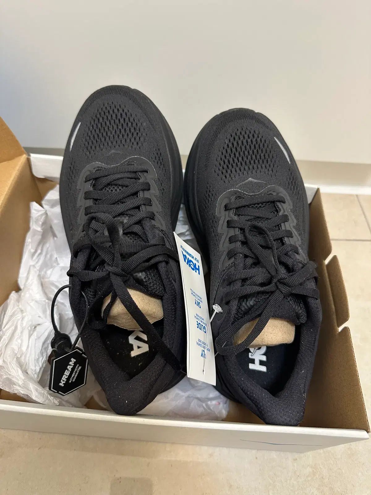 ホカ オネオネ ボンダイ 9 ブラック ワイド 240