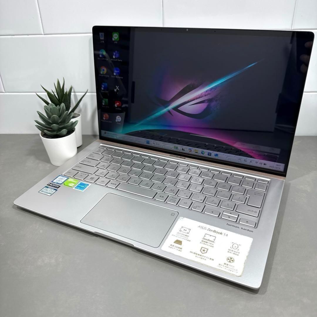 Zenbookアイシクルシルバー☘8世代i 5 NVMe 512 GB