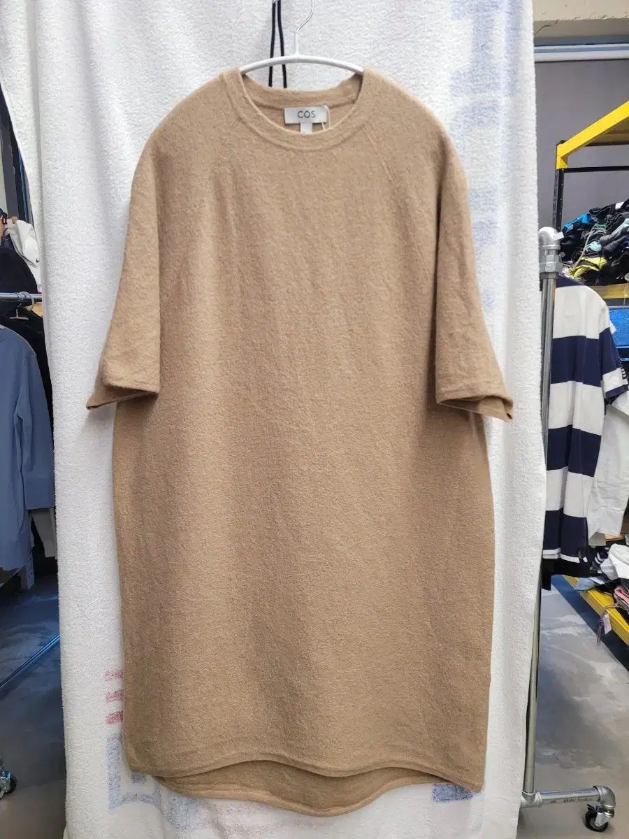 COS ラウン​​ド半袖 ウール ONE PIECE レディース EUR S 新 商品 大きめ