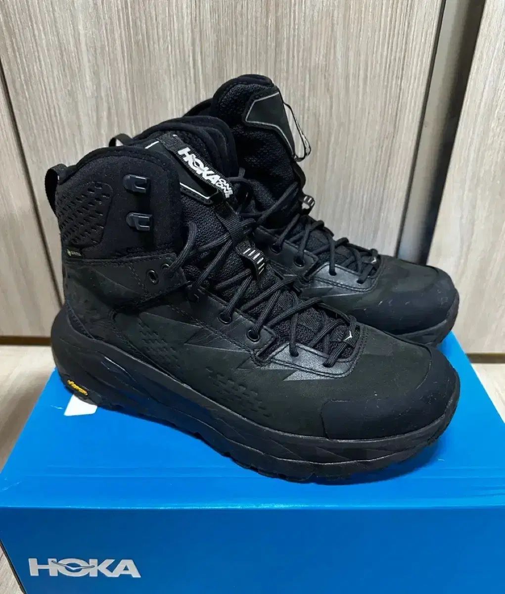 ホカ カハ GORE TEX ブラック FANTOM 26 5