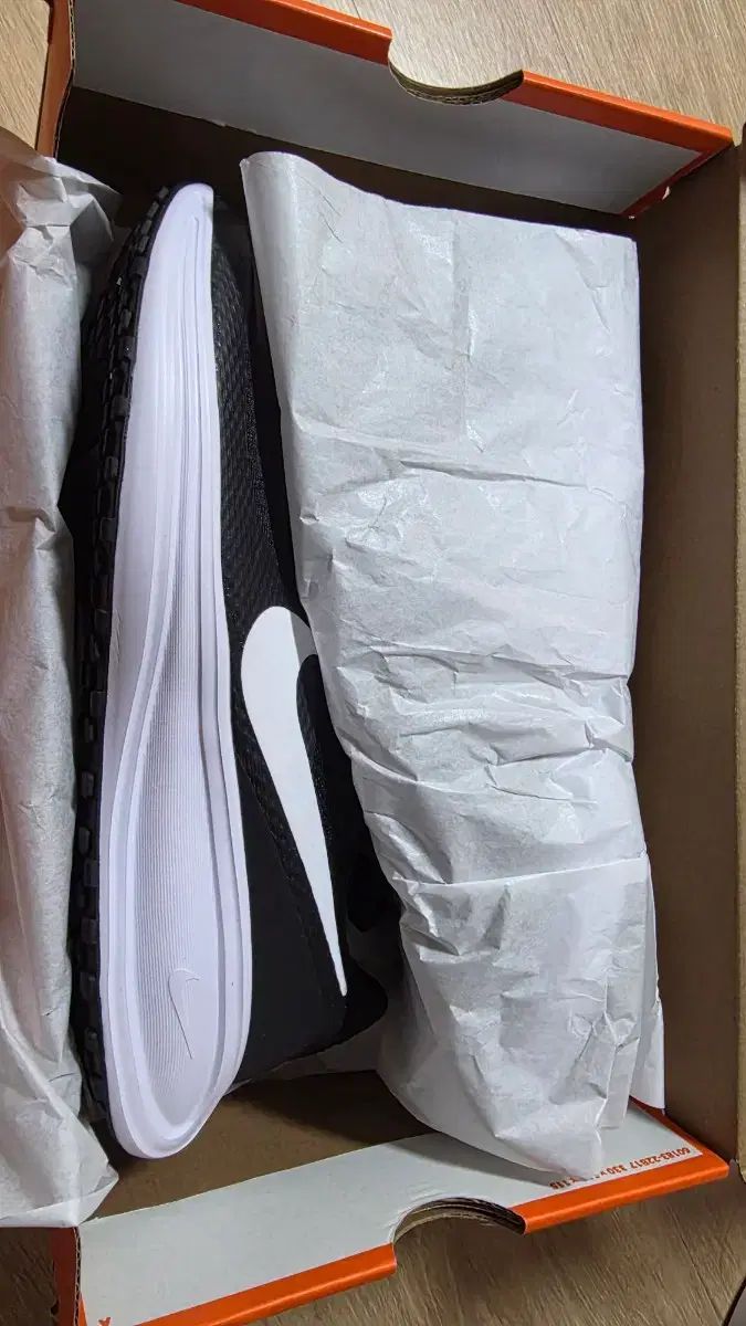  ナイキ レボリューション 8 ブラック 265 mm その他 靴