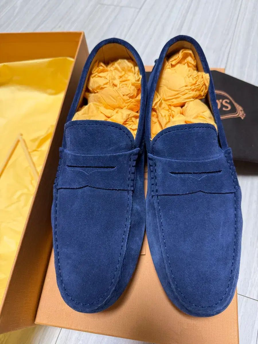 TOD S トッズ ドライビングシューズ ネイビー 25 5 cm