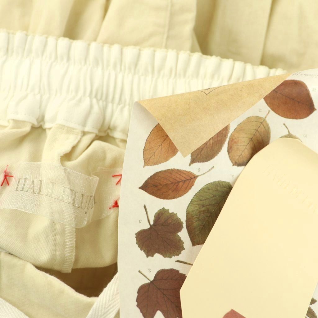 アイボリー ホワイト