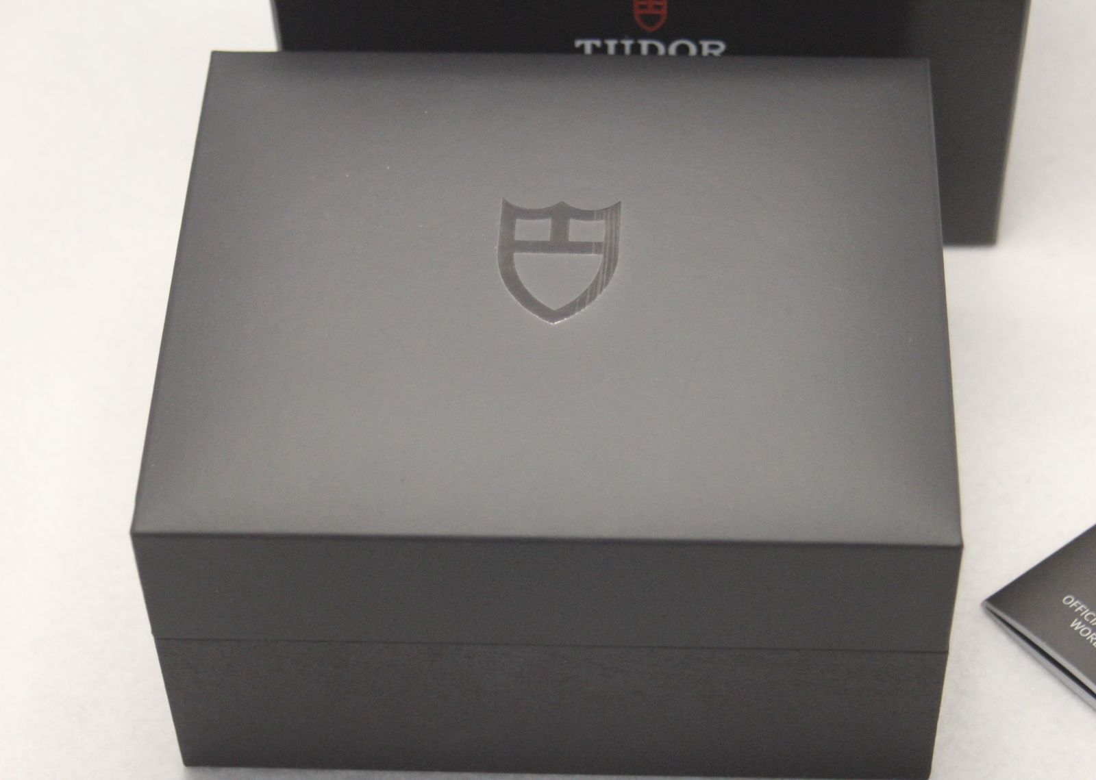 TUDOR　純正　空箱　BOX TUDOR 純正 空箱 BOX - メルカリ