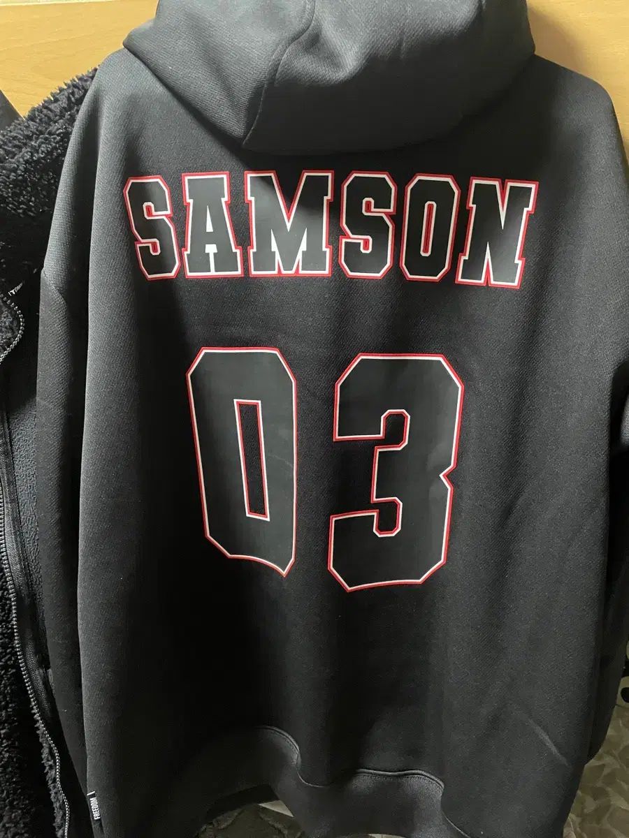 DOM オリンピア SAMSON フードジップアップ XL